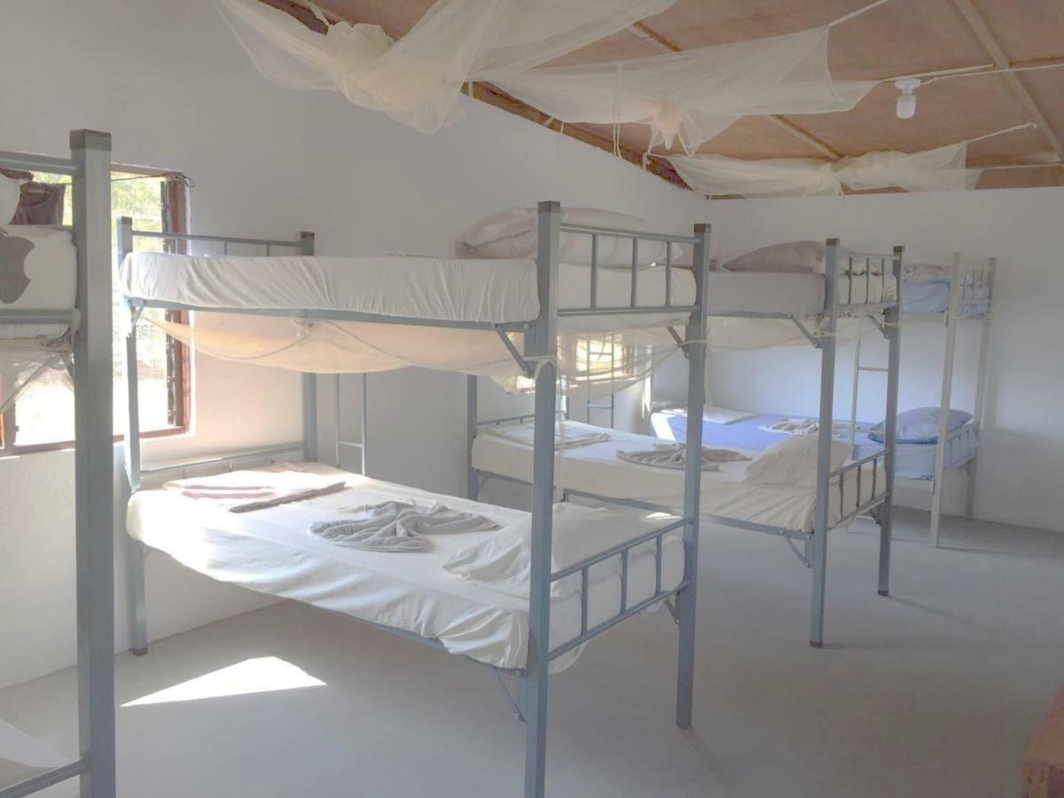 Atauro Dive Resort Backpackers Hostel Beloi Zewnętrze zdjęcie
